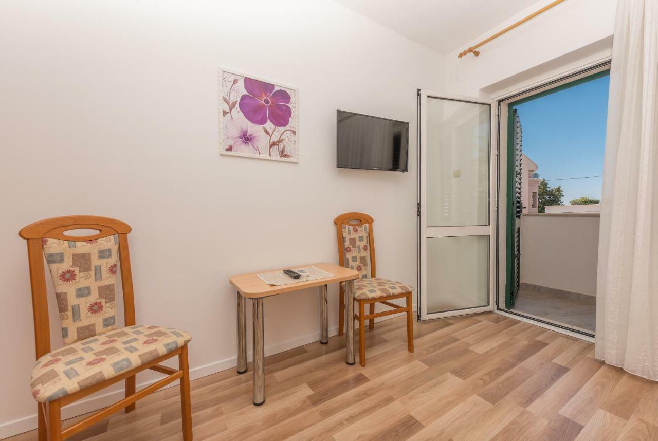 Apartmani Mona Makarska Exterior foto