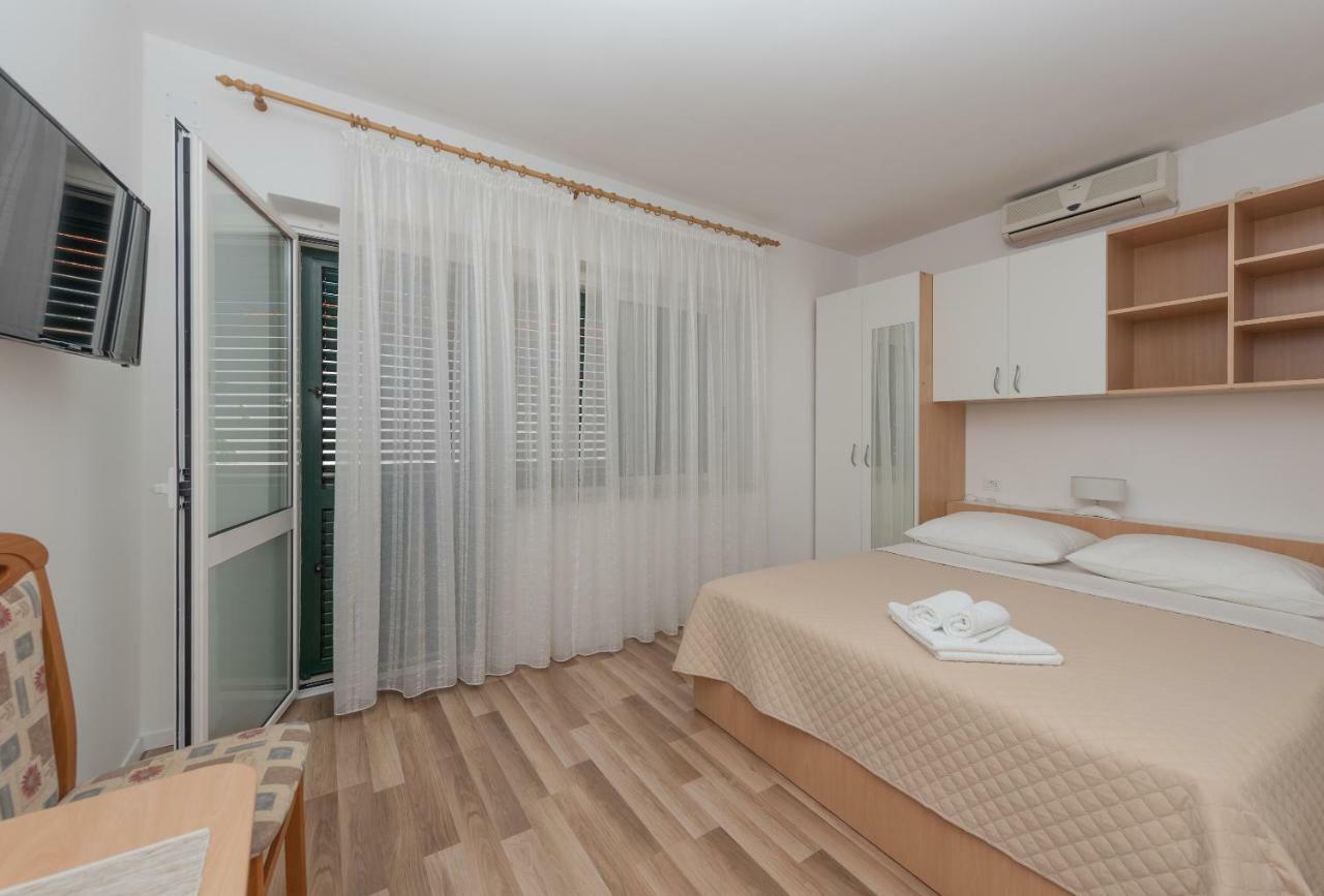 Apartmani Mona Makarska Exterior foto