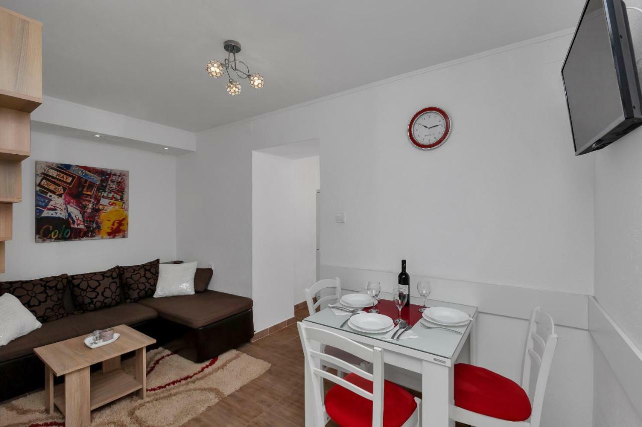 Apartmani Mona Makarska Exterior foto