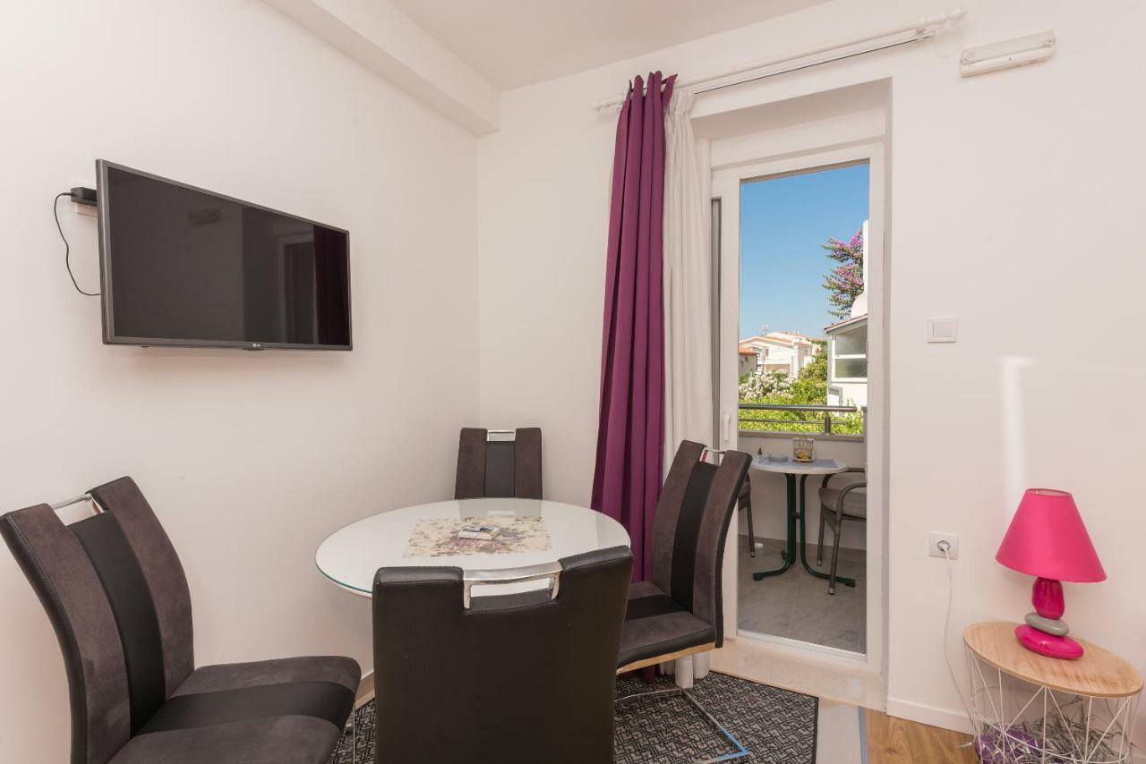 Apartmani Mona Makarska Exterior foto